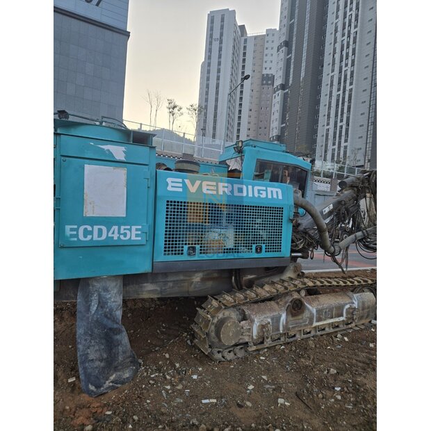 2014 Everdigm ECD45E-46657865