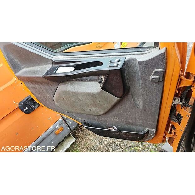 2004 Renault Midlum-46663037