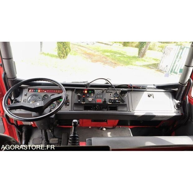 2000 Renault M210-46663051