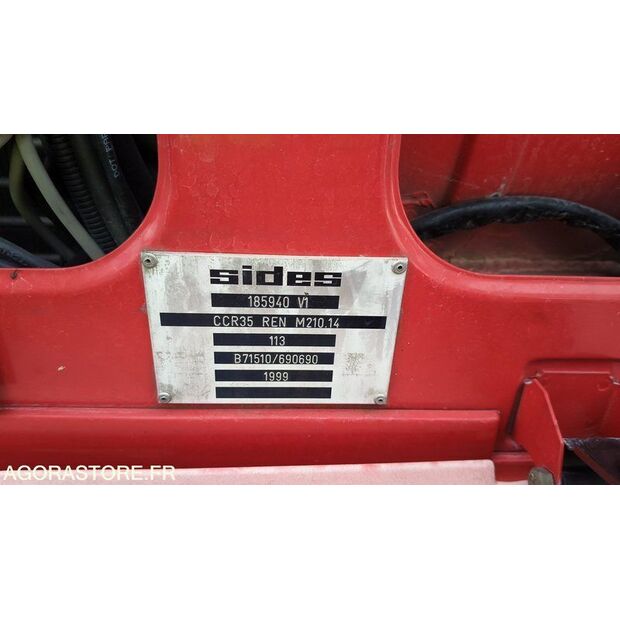 2000 Renault M210-46663064