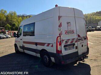 2011-renault-master-1443478-46663112