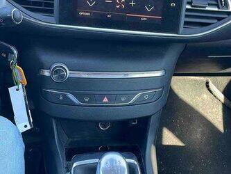 2019-peugeot-308-1443492-46663170