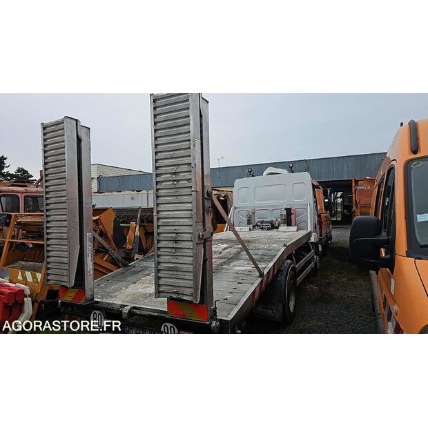 2005 Renault Midlum-46663190