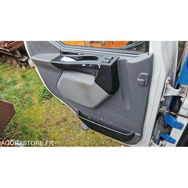 2005 Renault Midlum-46663212