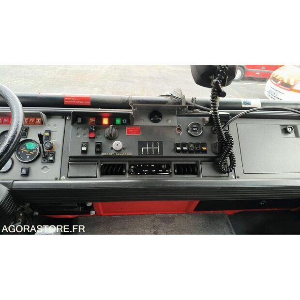 2001 Renault M210-46663244