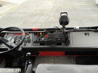 2001-renault-m210-1443504-46663245