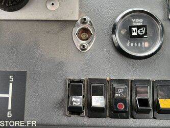 2001-renault-m210-1443504-46663247