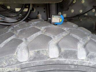 2001-renault-m210-1443504-46663255