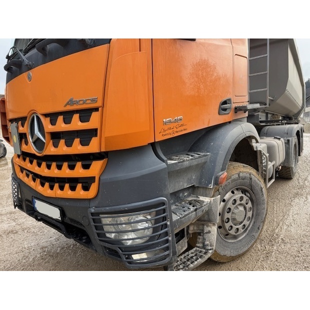 2018 مرسيدس بنز Arocs 1848-46671518