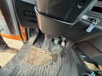 2018-mercedes-benz-arocs-1848-1443767-46671522