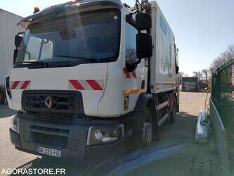 2015-renault-d-wide-1443786-46677522