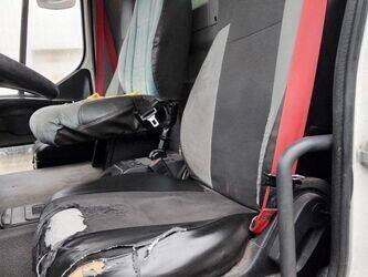 2015-renault-d-wide-1443786-46677527