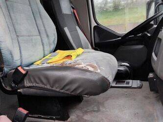 2015-renault-d-wide-1443786-46677528