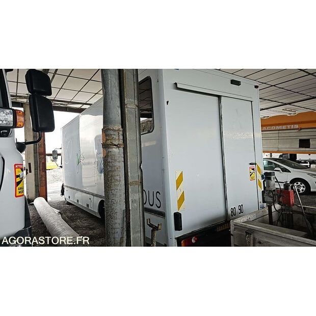 2004 رينو Midlum-46677547