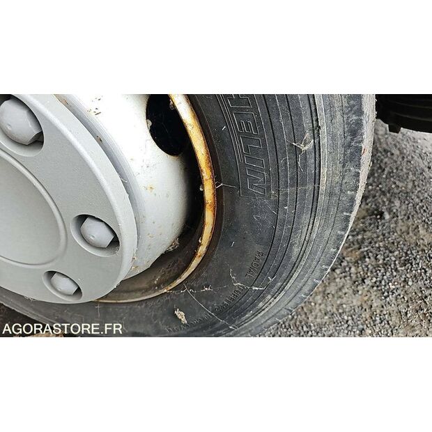 2004 رينو Midlum-46677562