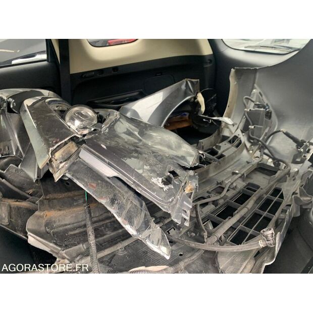 2016 MITSUBISHI Outlander-46677582