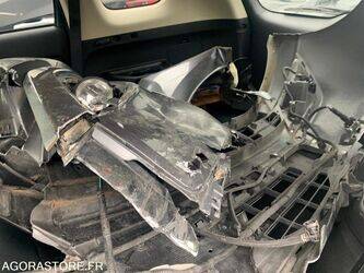 2016-mitsubishi-outlander-1443791-46677582