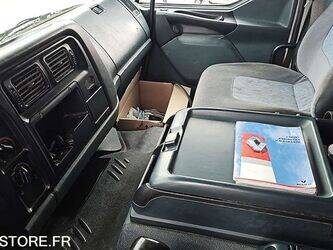 2000-renault-kerax-1443446-46677604