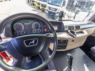 2017-man-tgs-26-420-1443850-46679665