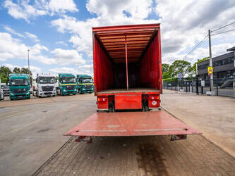 2005-daf-lf-55-180-1443855-46679801