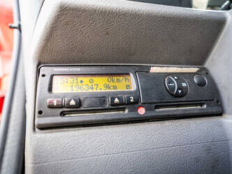 2005-daf-lf-55-180-1443855-46679810