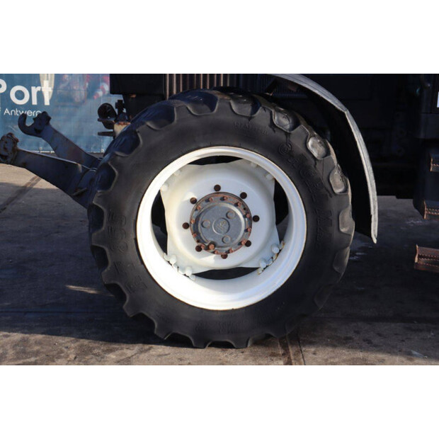 1995 Ford 6640SL-46679905