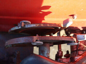 massey-ferguson-135-1443864-46680110