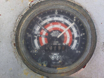 massey-ferguson-135-1443864-46680113