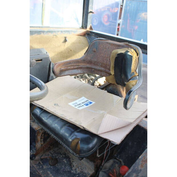 1987 جون دير 1140-46680349