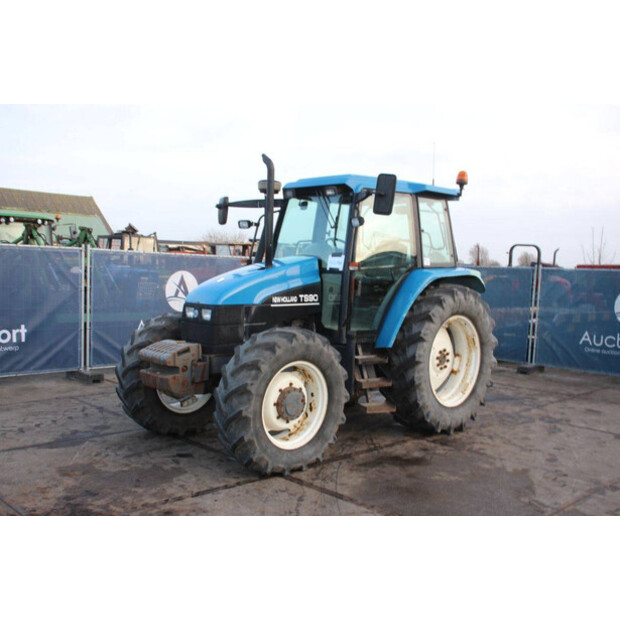 1999 نيو هولاند TS90-46680382