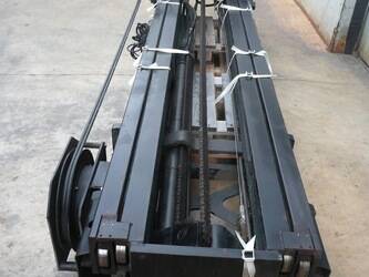 2013-toyota-rre-160-46689606