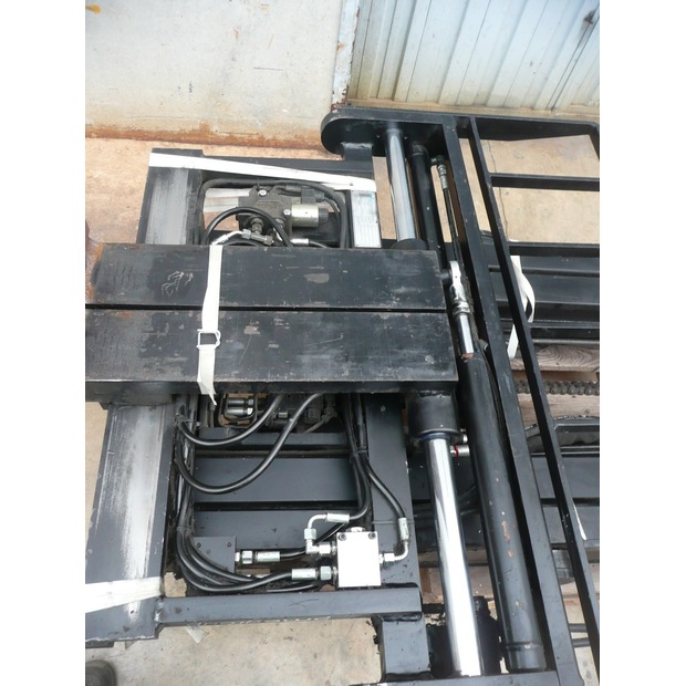 2013 تويوتا RRE 160-46689608