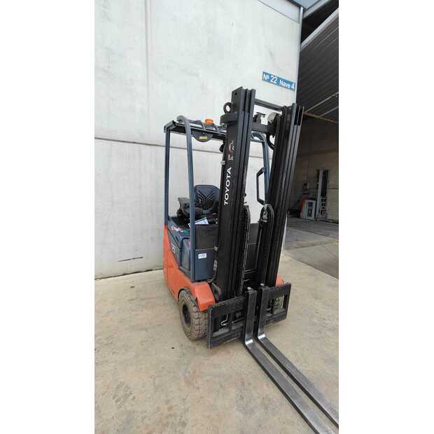 2018 Toyota 7FBEST10-46689730