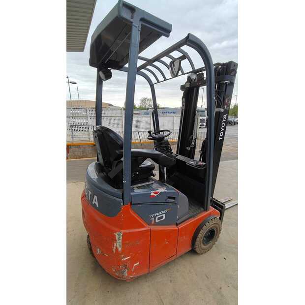 2018 Toyota 7FBEST10-46689738