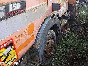 1999-renault-s150-1444015-46696068