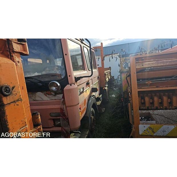 1999 Renault S150-46696069