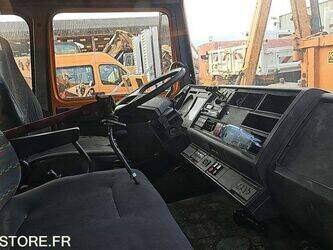 1999-renault-s150-1444015-46696070