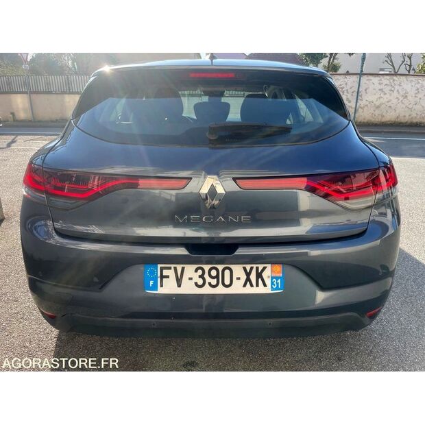 2020 رينو Megane-46696269