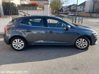 2020-renault-megane-1444020-46696271