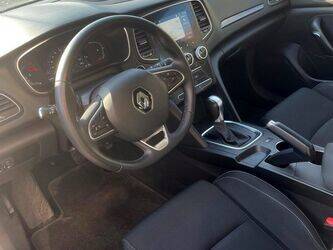 2020-renault-megane-1444020-46696279