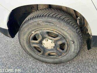 2019-dacia-duster-1444026-46696369