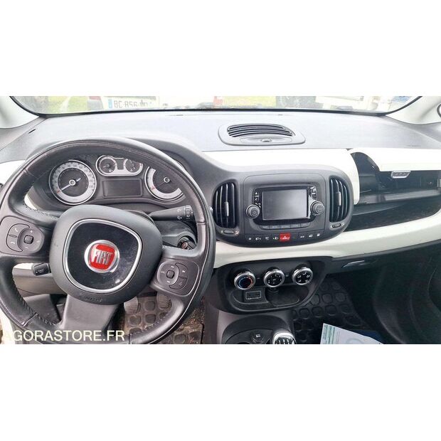2016 Fiat 500-46696483