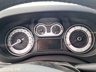 2016-fiat-500-1444034-46696484