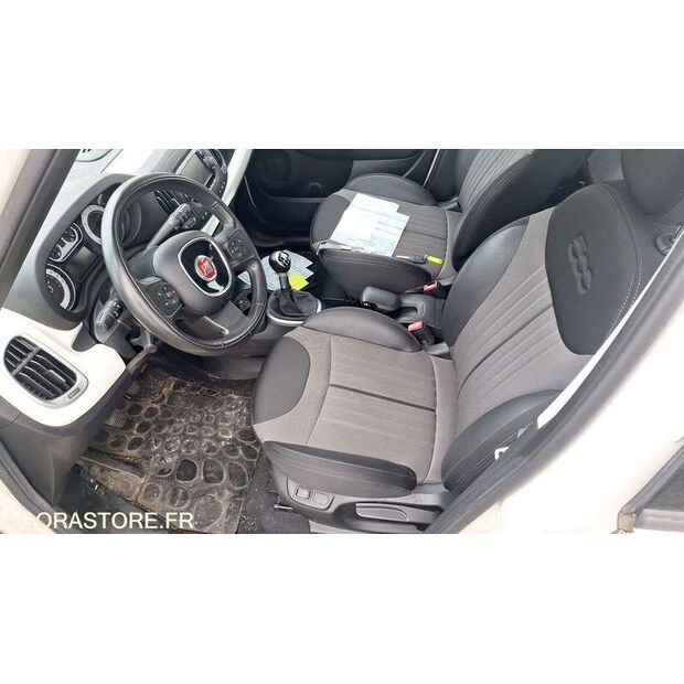 2016 Fiat 500-46696486