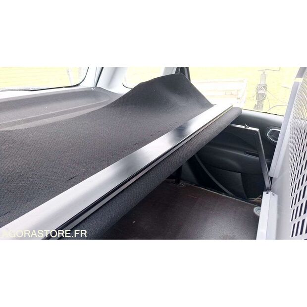 2016 Fiat 500-46696490