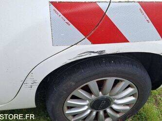 2016-fiat-500-1444034-46696495