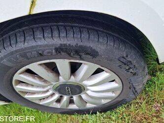 2016-fiat-500-1444034-46696498