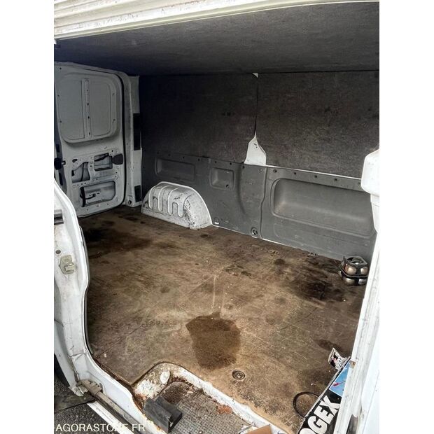 2009 رينو Trafic-46696511