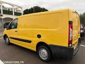 2015-citroen-jumpy-1444037-46696531