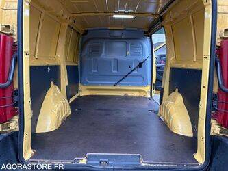 2015-citroen-jumpy-1444037-46696536